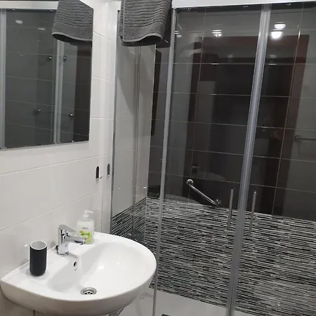 Διαμέρισμα Coqueto Apartamento En Οβιέδο